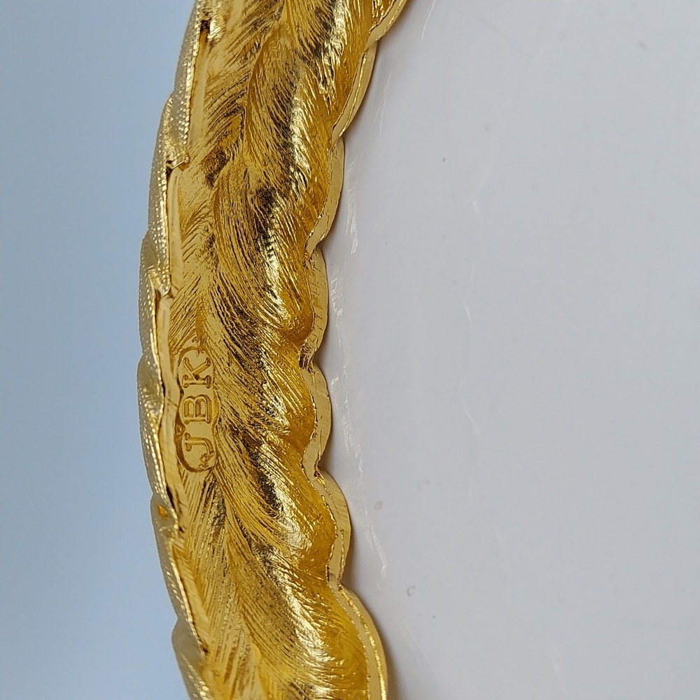 Camrose & Kross JBK Goldtone Rhinestine Hinged Cuff Bracelet w/ Locket, VGC. - Picture 15 of 15